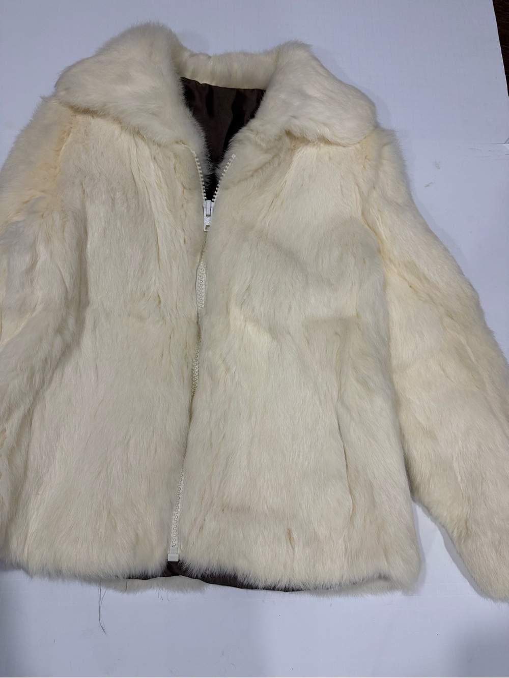 Off white Rabbit fur - Picture 2 of 6